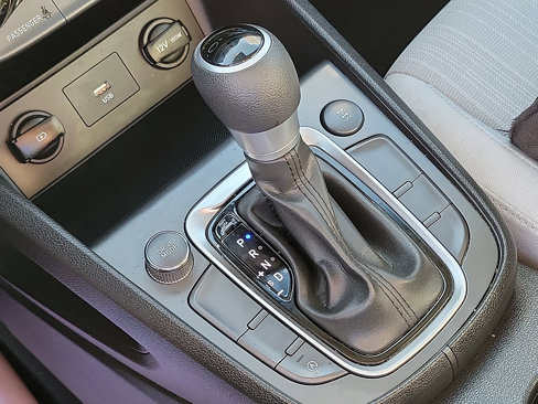 Certified 2023 Hyundai Kona SEL image 10