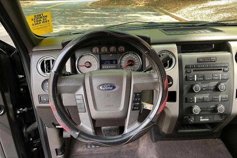Used 2010 Ford F150 XLT image 5