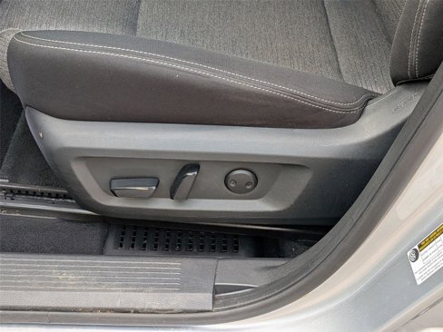 Used 2022 Nissan Rogue SV image 14