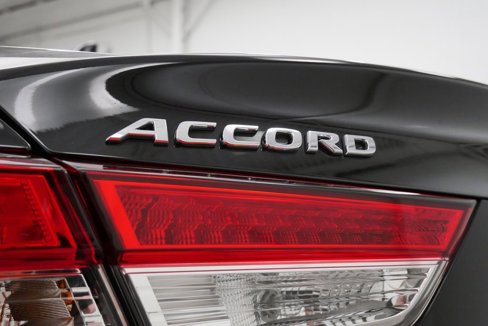 Used 2020 Honda Accord Touring image 10