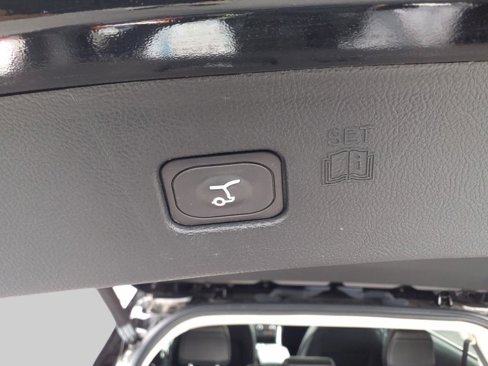 Used 2022 Ford Edge SEL w/ Convenience Package image 7