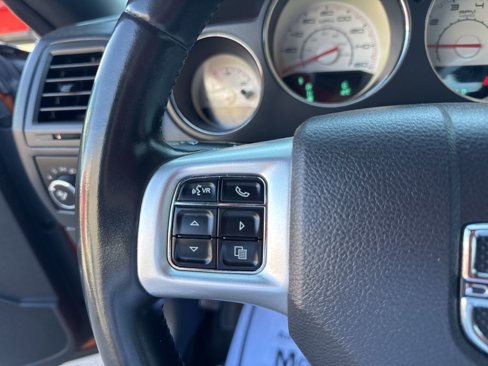 Used 2011 Dodge Challenger R/T image 17