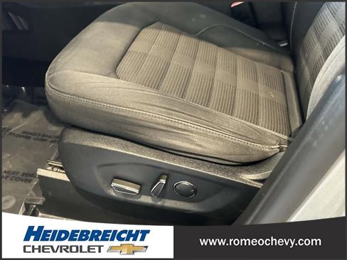 Used 2015 Ford Edge SEL image 19