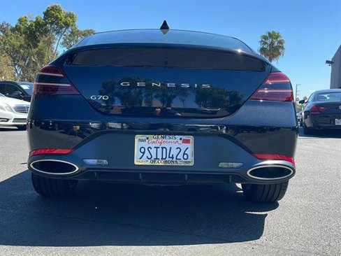 Used 2025 Genesis G70 2.5T image 10
