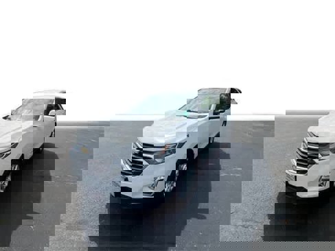 Used 2021 Chevrolet Equinox LT image 1