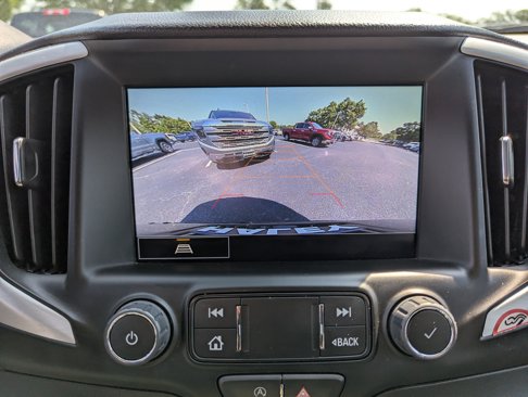 Used 2023 GMC Terrain SLT image 24