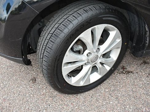 Used 2015 Kia Soul + image 8