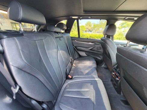 Used 2018 BMW X5 xDrive35i image 11