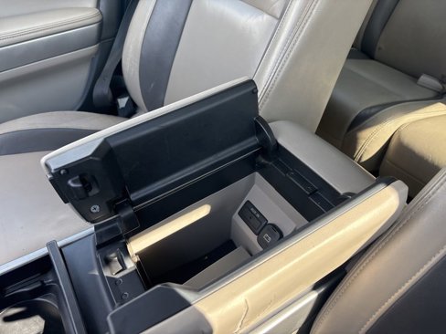 Used 2011 MAZDA CX-9 Grand Touring w/ Moonroof & Bose Audio Pkg image 21