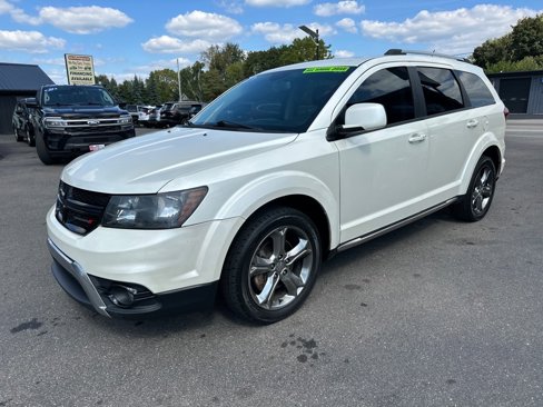 Used 2017 Dodge Journey Crossroad image 1