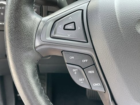Used 2022 Ford Edge SEL w/ Convenience Package image 15