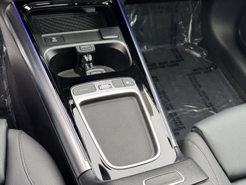 Certified 2025 Mercedes-Benz GLA 250 image 20