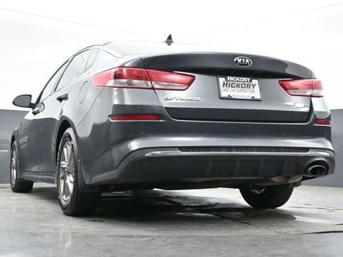 Used 2020 Kia Optima LX image 43