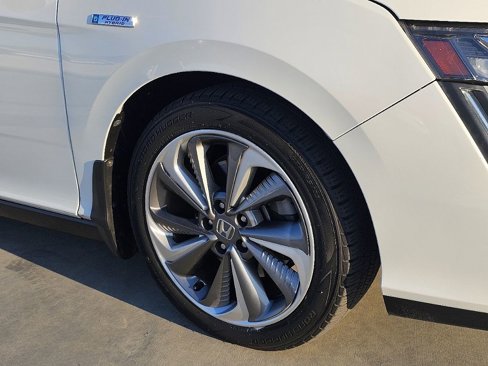 Used 2018 Honda Clarity Plug-In Hybrid image 7