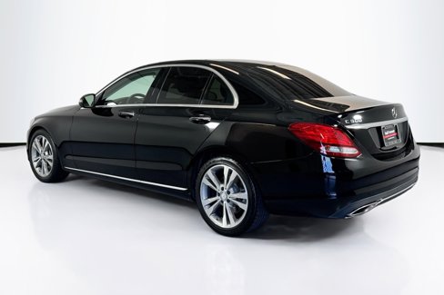 Used 2017 Mercedes-Benz C 300 Sedan image 7