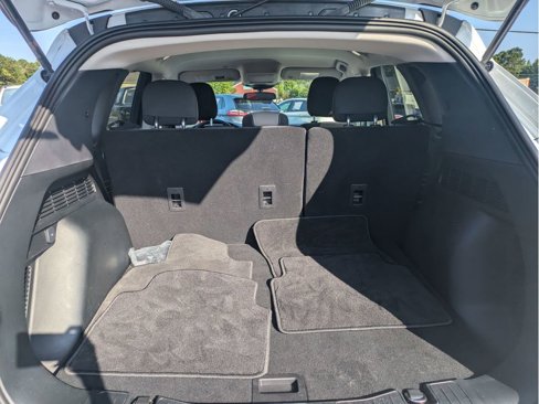 Certified 2022 Ford Escape SE w/ Cold Weather Package image 9