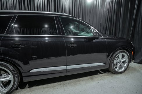 Used 2019 Audi Q7 3.0T Prestige w/ Prestige Package image 4