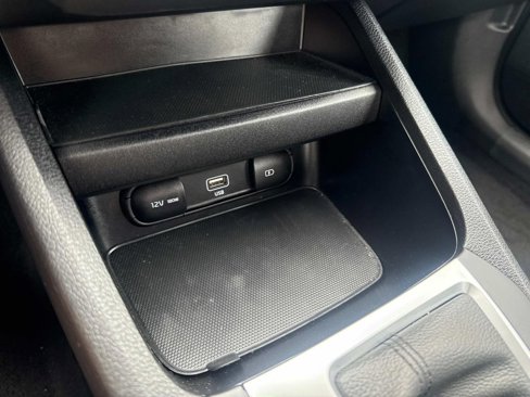 Used 2024 Kia Forte LX image 31