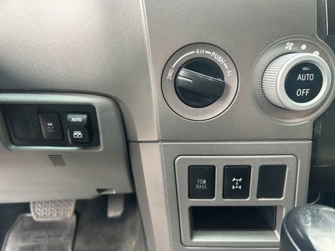 Used 2015 Toyota Sequoia SR5 image 19