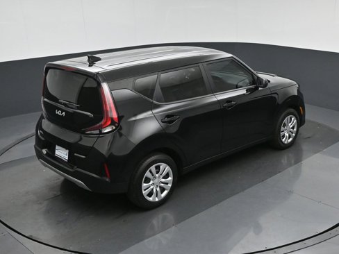 Used 2023 Kia Soul LX image 53