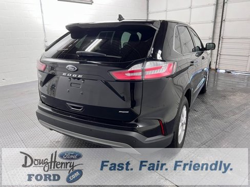 Used 2024 Ford Edge SEL image 7