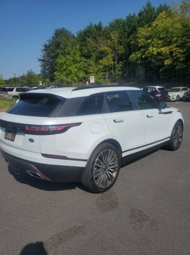Used 2019 Land Rover Range Rover Velar R-Dynamic SE image 3