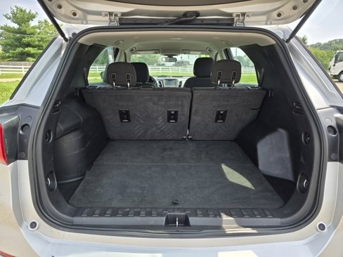 Used 2018 Chevrolet Equinox LS image 13