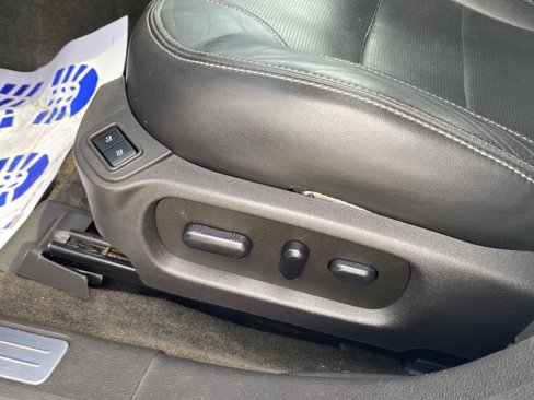 Used 2014 Ford Taurus Limited w/ Equipment Group 301A image 14
