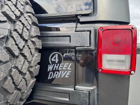 Used 2017 Jeep Wrangler Unlimited Sport image 22