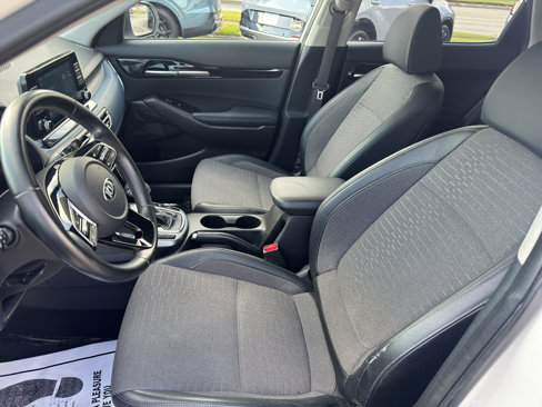 Used 2021 Kia Seltos S image 13
