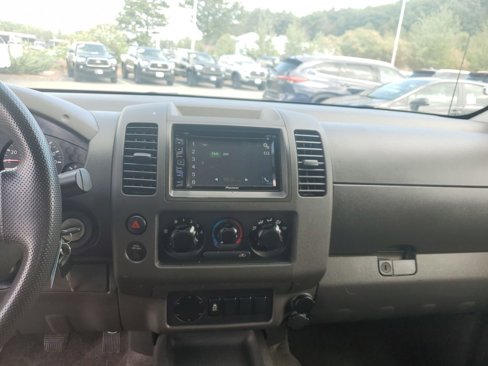 Used 2016 Nissan Frontier S image 17
