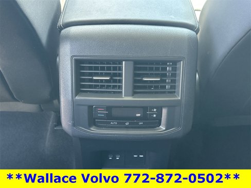 Used 2022 Volkswagen Atlas SE w/ Panoramic Sunroof Package image 13