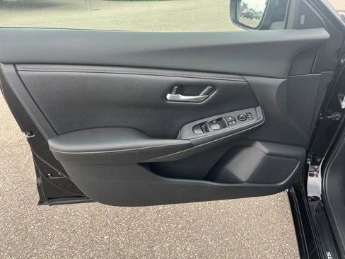 Used 2021 Nissan Sentra SV image 15