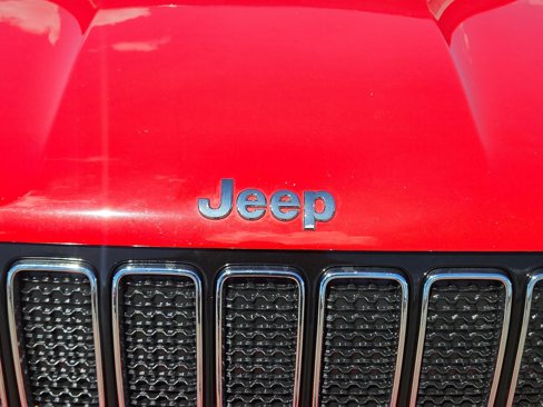 Used 2019 Jeep Renegade Latitude image 9
