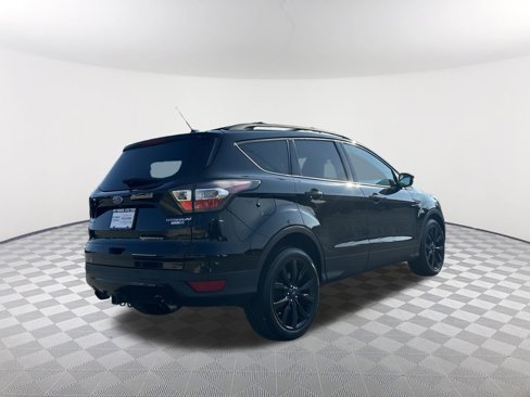 Used 2017 Ford Escape Titanium image 7