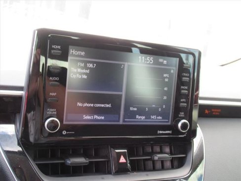 Used 2022 Toyota Corolla LE image 23