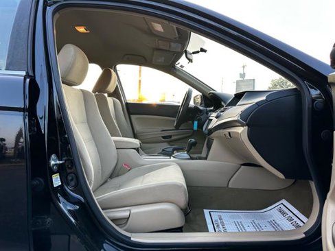Used 2012 Honda Accord LX image 16