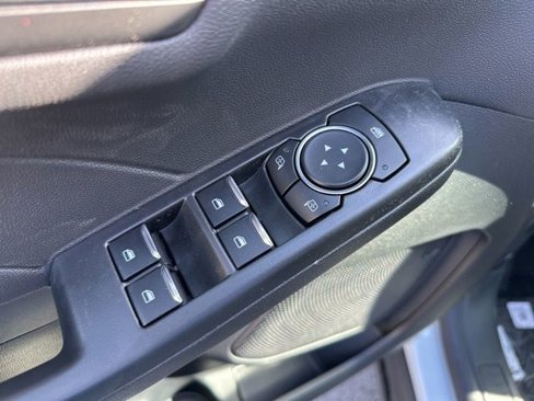 New 2025 Ford Escape SE image 11