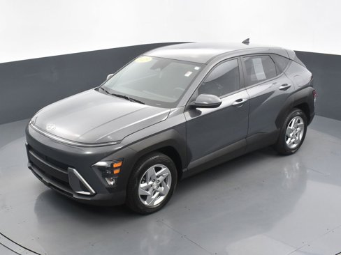 Certified 2025 Hyundai Kona SE image 20