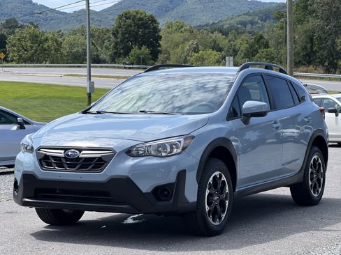 Used 2023 Subaru Crosstrek 2.0i image 7