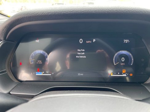 New 2025 Jeep Grand Cherokee L Altitude image 29