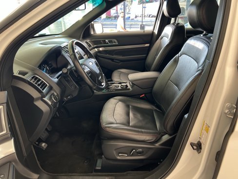 Used 2016 Ford Explorer Sport w/ Equipment Group 401A image 27