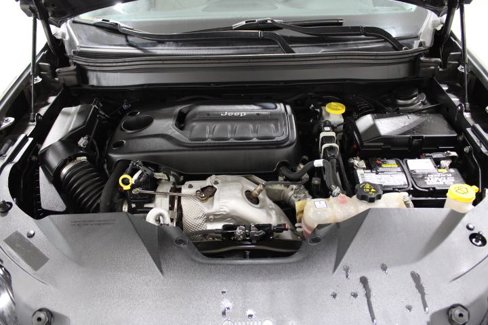 Used 2019 Jeep Cherokee Limited w/ Luxury Group image 30