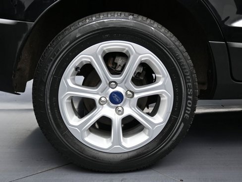 Used 2019 Ford EcoSport SE image 12