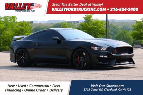 Used 2018 Ford Mustang Shelby GT350R w/ GT350R Equipment Group 920A image 1