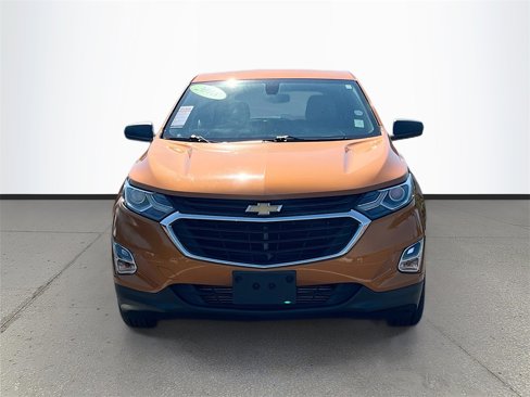 Used 2018 Chevrolet Equinox LS image 2