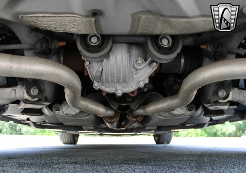 Used 2004 Ford Thunderbird image 19