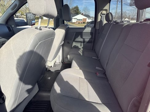 Used 2006 Dodge Ram 3500 Truck SLT image 18