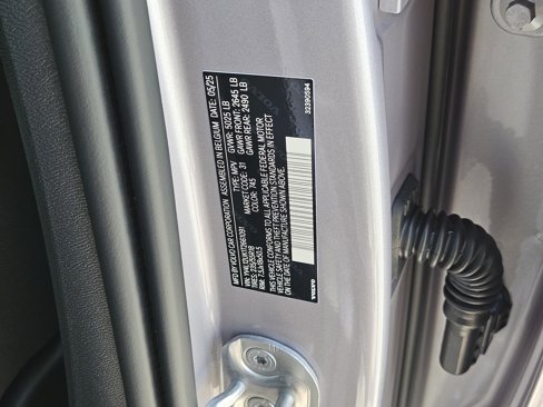 New 2026 Volvo XC40 B5 Core image 36