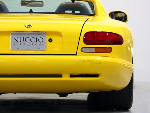 Used 1995 Dodge Viper RT/10 image 39